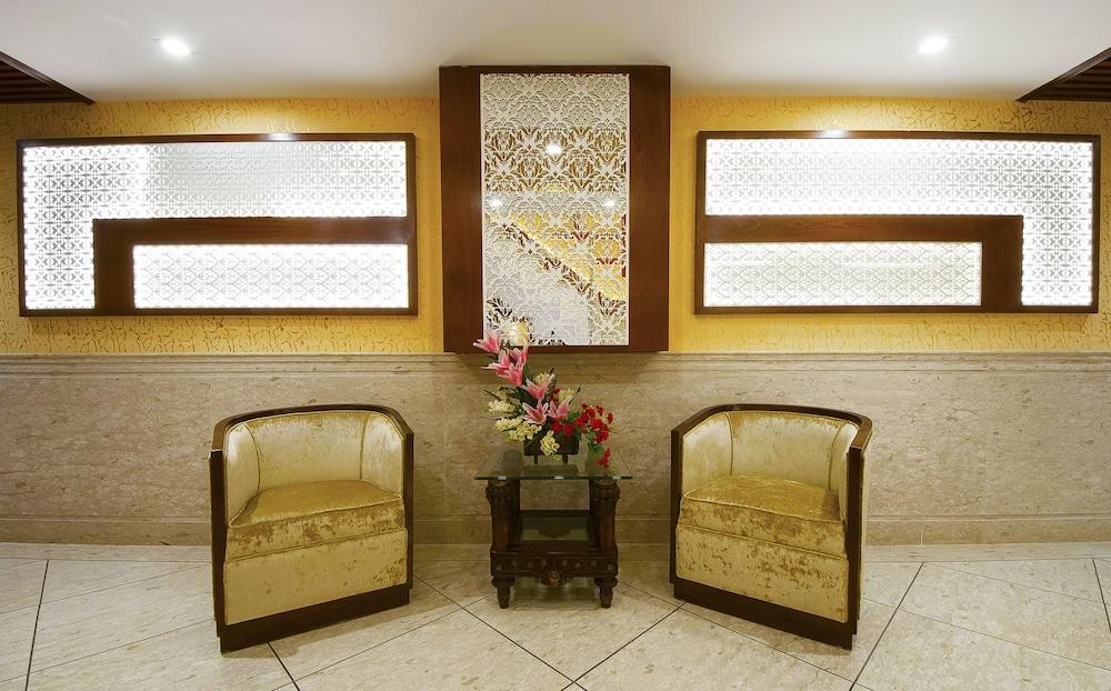 Hotel Swaran Palace Delhi  Dış mekan fotoğraf