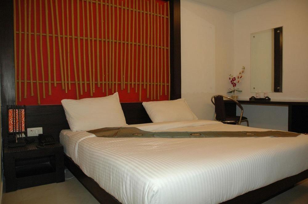 Hotel Swaran Palace Delhi  Dış mekan fotoğraf