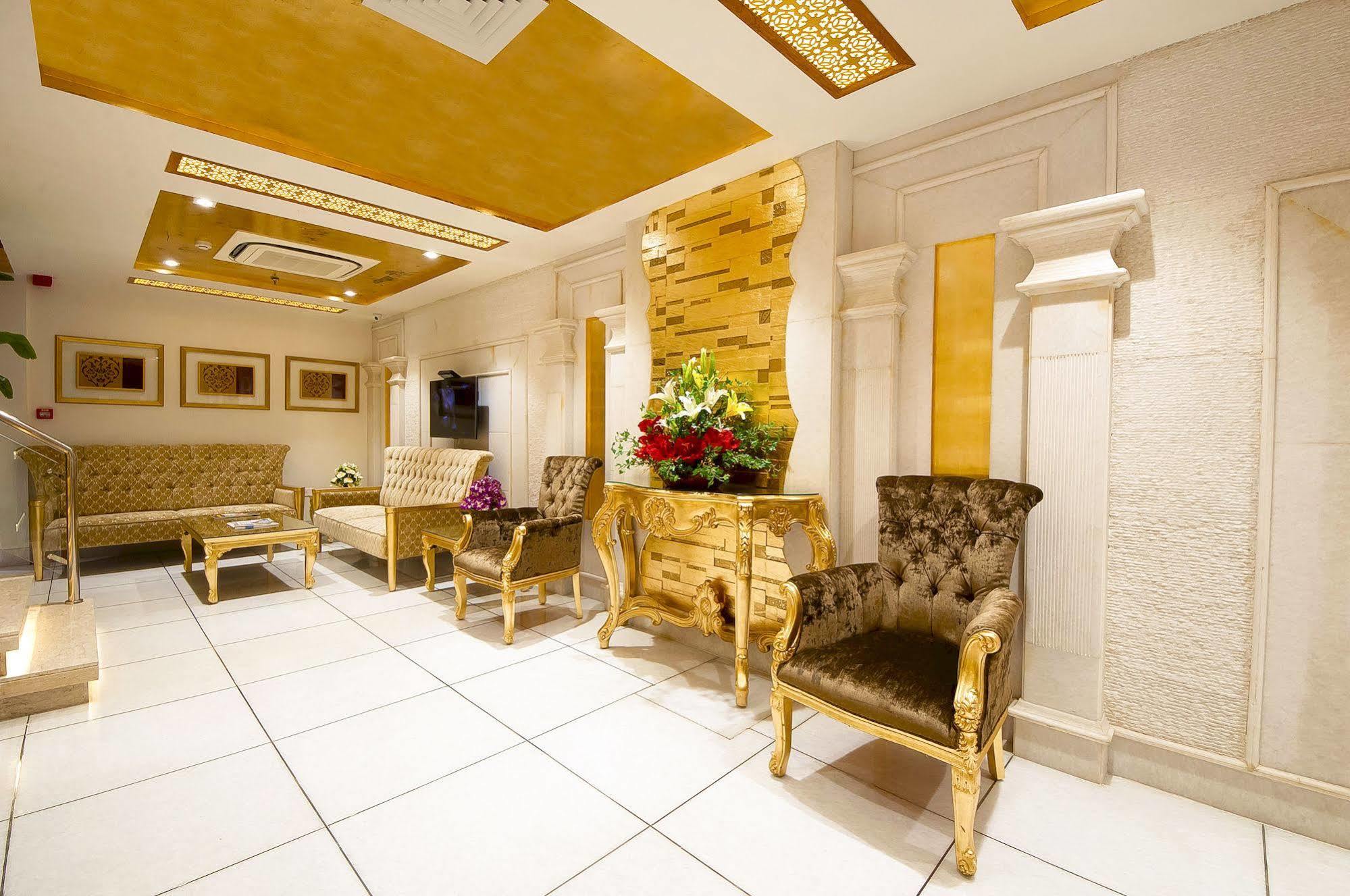 Hotel Swaran Palace Delhi  Dış mekan fotoğraf