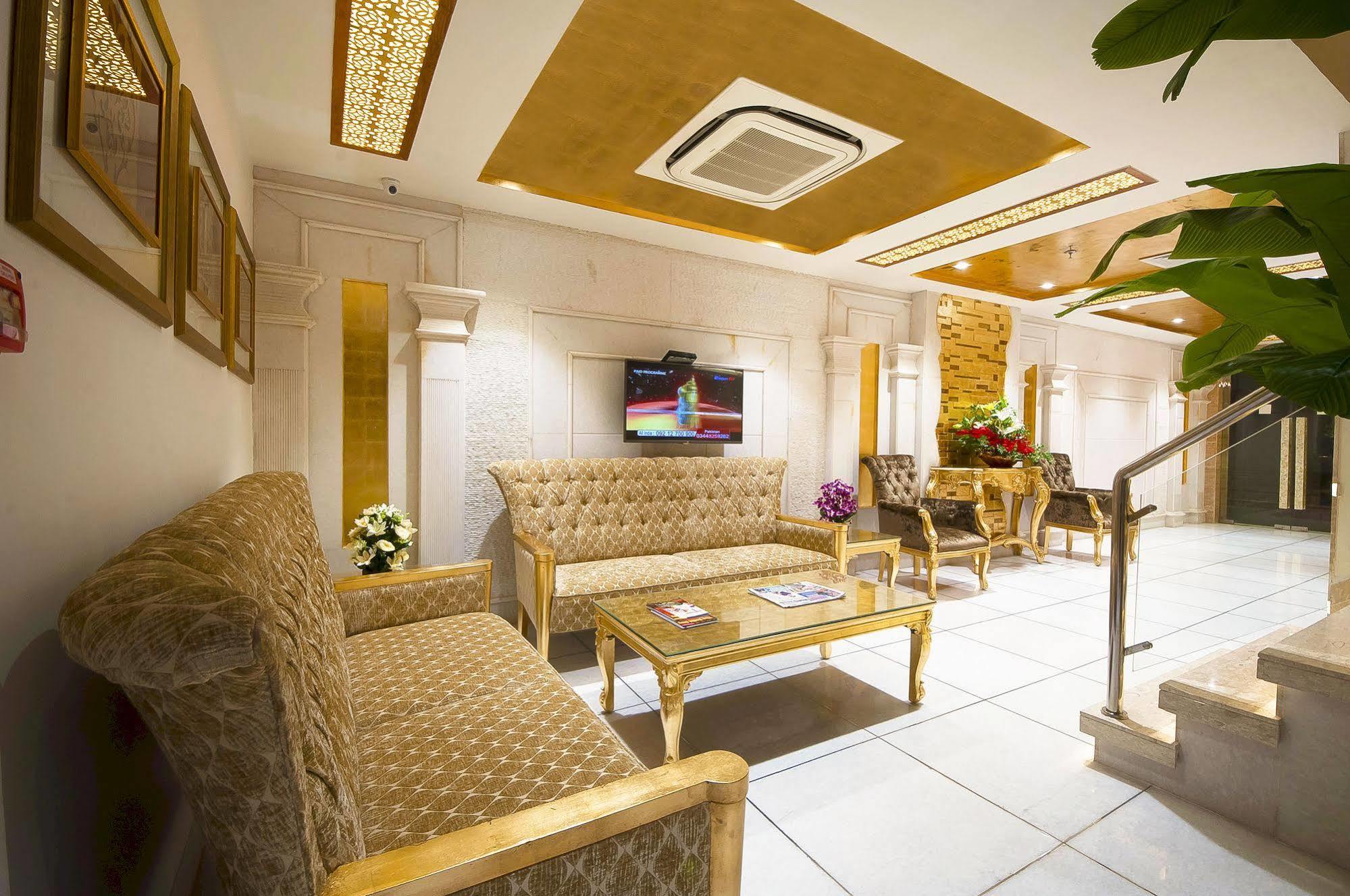 Hotel Swaran Palace Delhi  Dış mekan fotoğraf